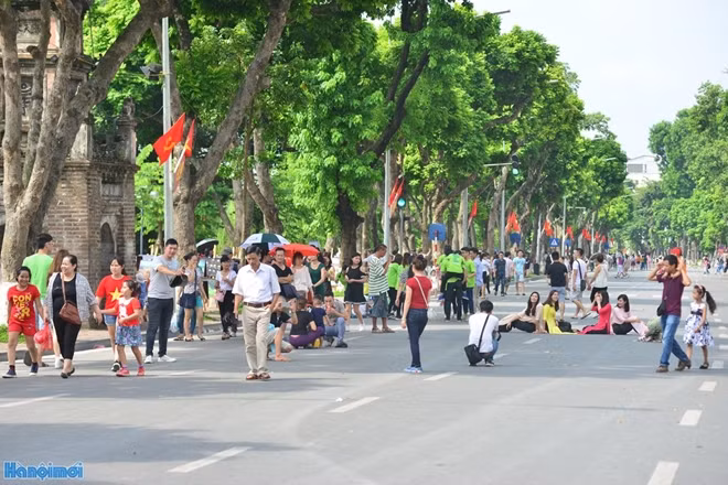 Hanoi Pedestrian Street. Photo: Hanoimoi.