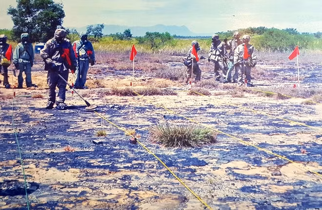 Over the past 40 years, Vietnam and the US Governments have made efforts to heal the wounds of war, particularly collecting and treating toxic chemicals and settling environmental pollution