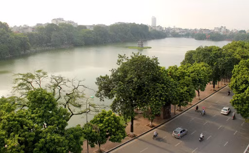 Hanoi considers building Zero Milestone in Hoan Kiem district. Hanoi considers building Zero Milestone in Hoan Kiem district.