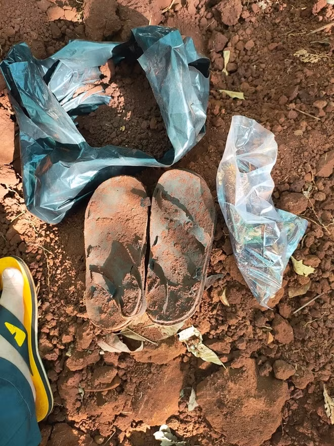 22 sets of remains of fallen soldiers and their belongings collected in Binh Phuoc province.