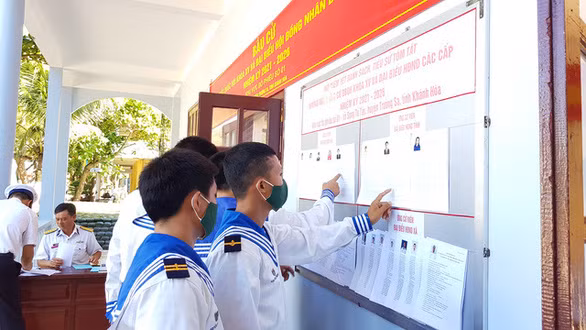 Early voting held in Truong Sa island district,