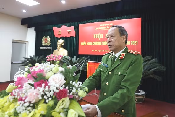 Deputy Minister Le Quy Vuong speaks at the event.