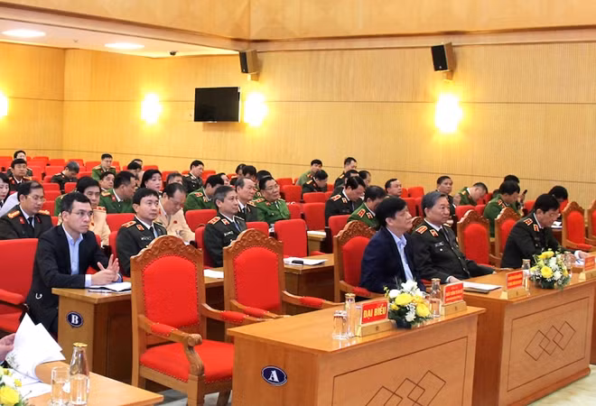 Minister To Lam and delegates at the event. Minister To Lam and delegates at the event.