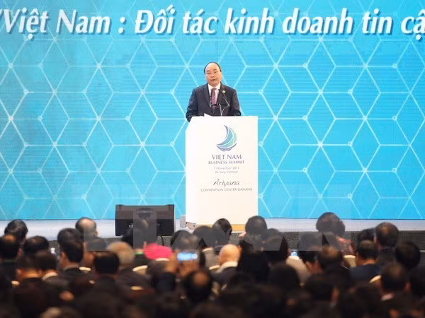 Prime Minister Nguyen Xuan Phuc speaking at the conference Prime Minister Nguyen Xuan Phuc speaking at the conference