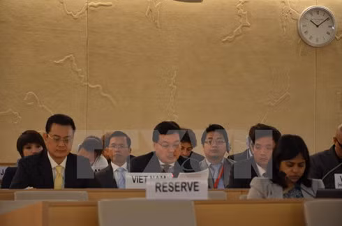 Assistant to the Foreign Minister Duong Tri Dung at the Annual Discussion of Integration of a Gender Perspective in Geneva on September 26. Photo: VNA Assistant to the Foreign Minister Duong Tri Dung at the Annual Discussion of Integration of a Gender Perspective in Geneva on September 26. Photo: VNA