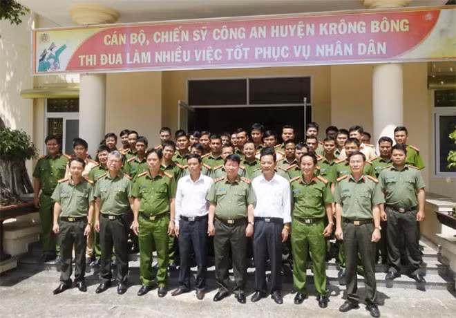 Deputy Minister Bui Van Nam and participants at the working session. Deputy Minister Bui Van Nam and participants at the working session.