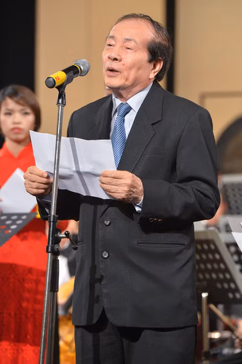 Poet Huu Thinh