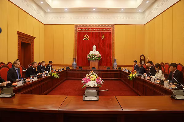 Meeting between MPS and SANS Meeting between MPS and SANS