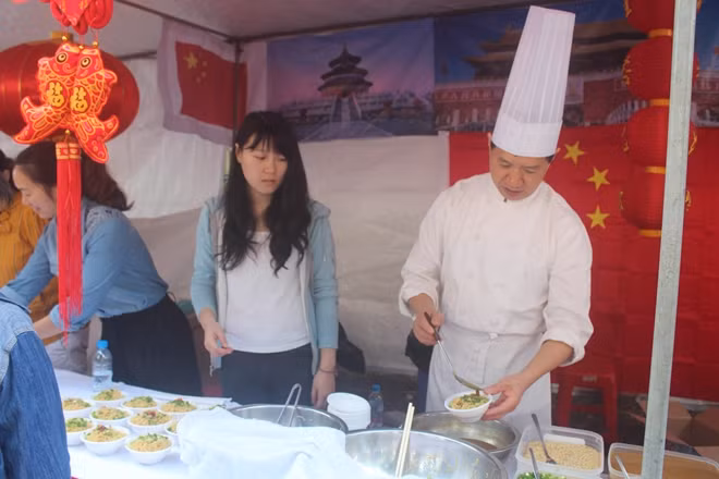 Stand of China with stir-fried noodle