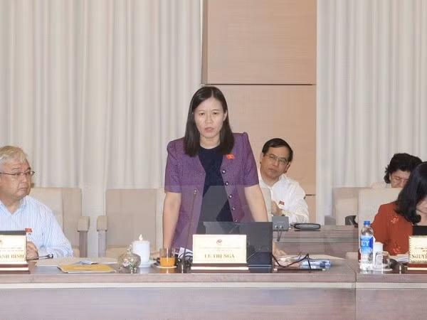 Chairwoman of the NA's Law Committee Le Thi Nga delivers speech at the yesterday meeting of the Standing Committee. — VNA/VNS. Photo: Pham Kien Chairwoman of the NA's Law Committee Le Thi Nga delivers speech at the yesterday meeting of the Standing Committee. — VNA/VNS. Photo: Pham Kien