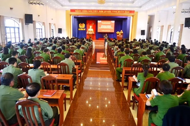 The opening ceremony of the training course
