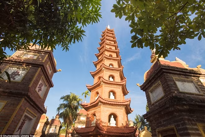 According to the website, the 1,500-year-old Tran Quoc Pagoda is regarded as the most ancient one in Hanoi