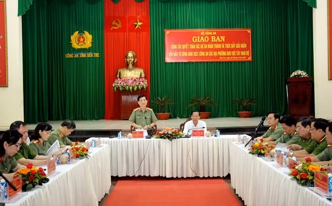 An overview of the meeting.