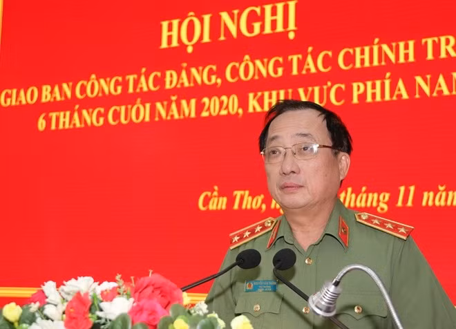 Deputy Minister Nguyen Van Thanh speaks at the event.