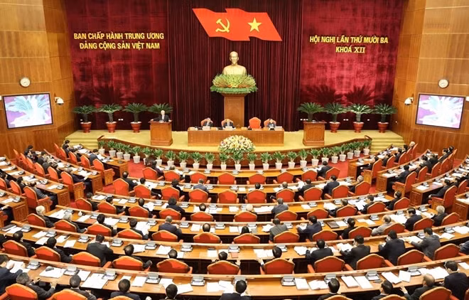 An overview of the opening of the 13th session of the 12th Party Central Committee (Photo: VNA)
