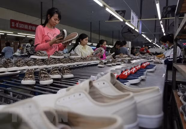 EVFTA will boost two-way trade between Vietnam and the EU thanks to eased tax barriers. Footwear is among Vietnam's exports. Illustrative image. (Photo: VNA) EVFTA will boost two-way trade between Vietnam and the EU thanks to eased tax barriers. Footwear is among Vietnam's exports. Illustrative image. (Photo: VNA)