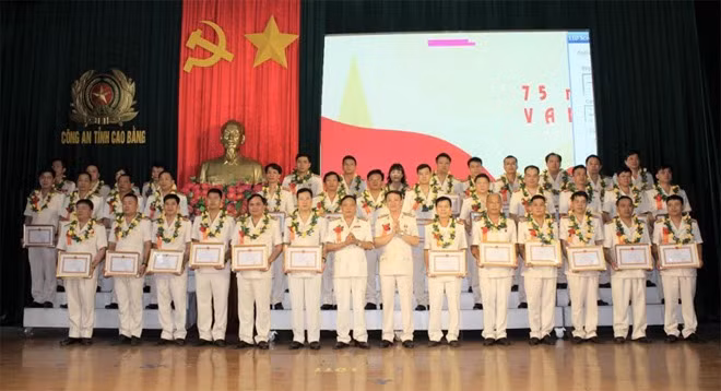 Individuals and teams praised at the event.