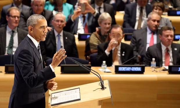 Barack Obama addresses a meeting on refugees during the UN general assembly. Photo: EPA