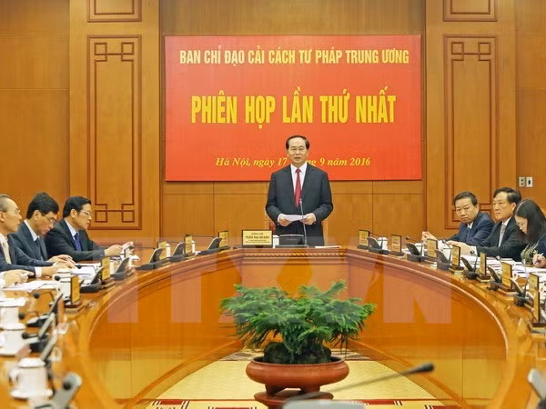 President Tran Dai Quang chairs the meeting session. Photo: VNA