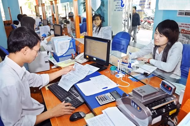The COVID-19 pandemic has a significant impact on tax collection. (Photo: baochinhphu.vn) The COVID-19 pandemic has a significant impact on tax collection. (Photo: baochinhphu.vn)