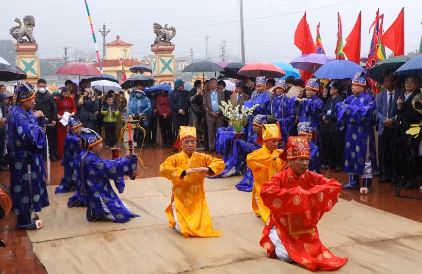 Festival commemorates Hung Kings’ teaching of rice cultivation -7