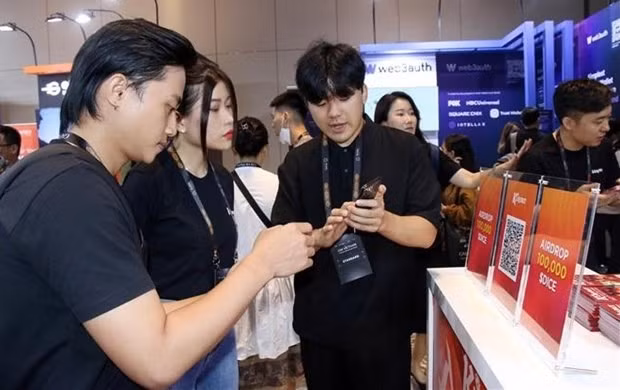 Vietnam Blockchain Week underway in HCM City -0