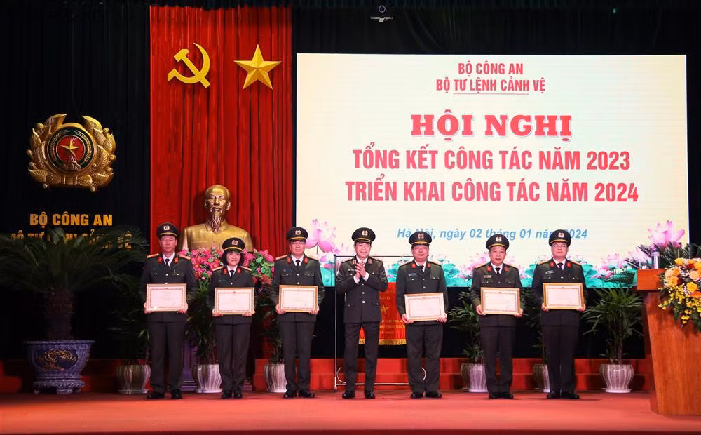 Security guard force ensures absolute safety of Party, State leaders and visiting foreign delegations in 2023 -0