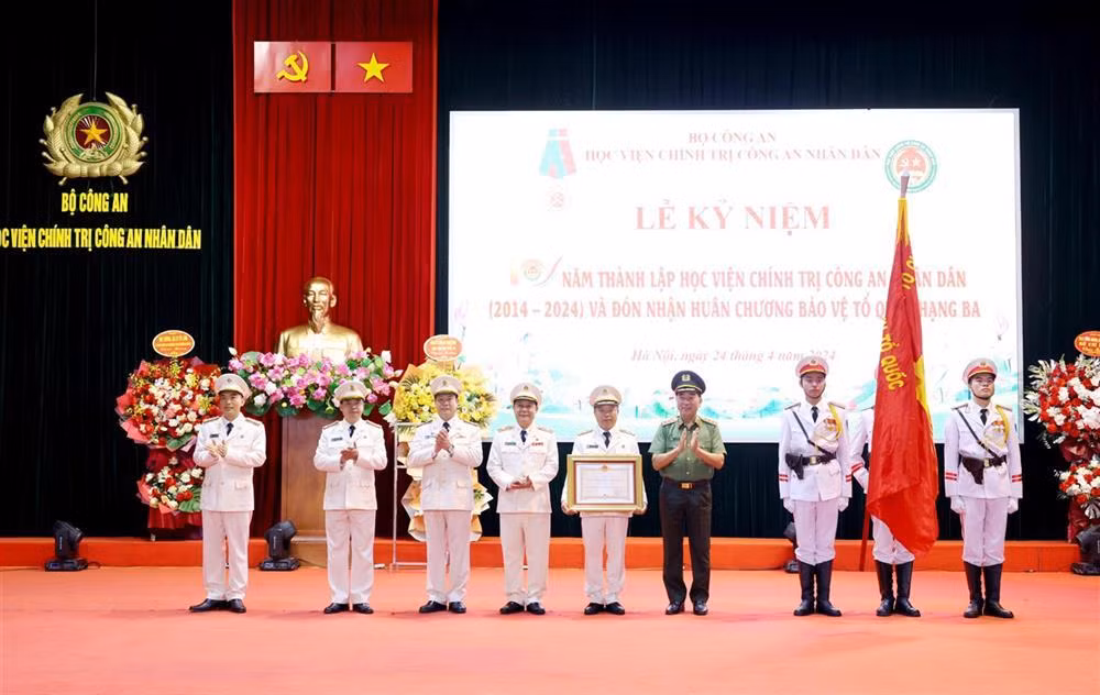 People's Public Security Political Academy celebrates 10th anniversary of establishment -0