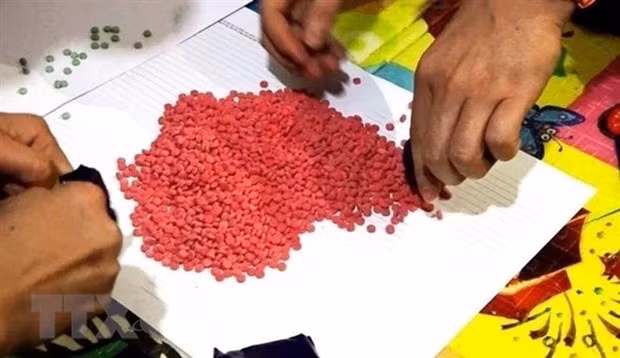 Drug trafficking ring from Laos to Vietnam busted -0