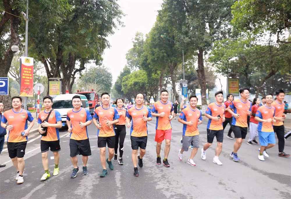 Ministry of Public Security holds Running Day -1