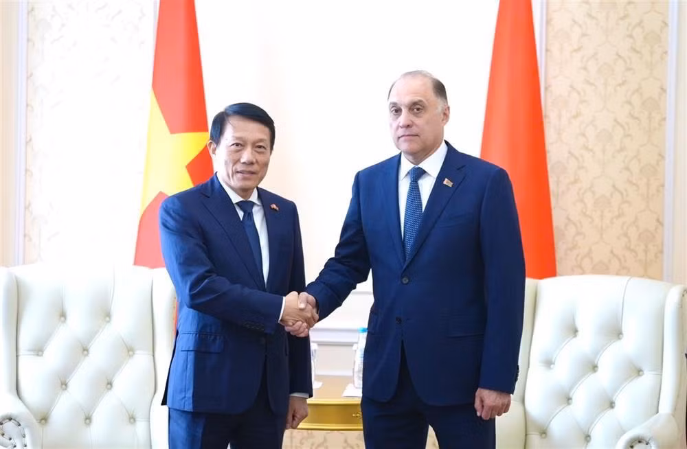 Minister Luong Tam Quang holds talks with Belarusian Security Council Secretary -0