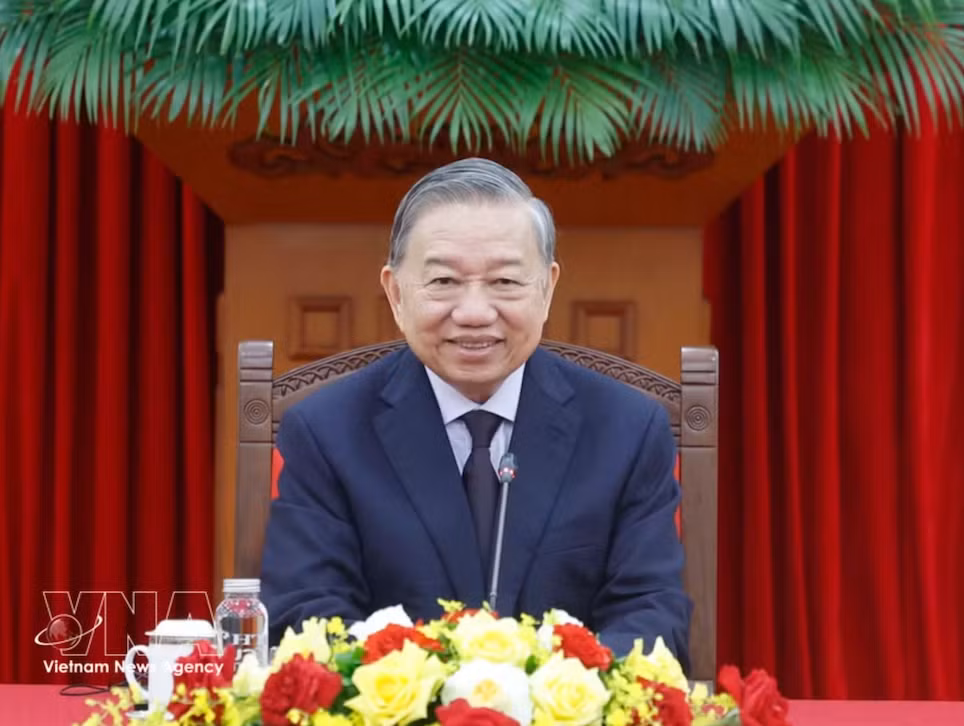 Top Vietnamese leader holds phone talks with Australian Prime Minister -0