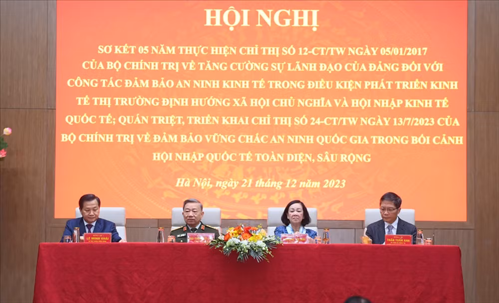 Economic security continues to be ensured while the country steps up international economic integration: Minister To Lam -0