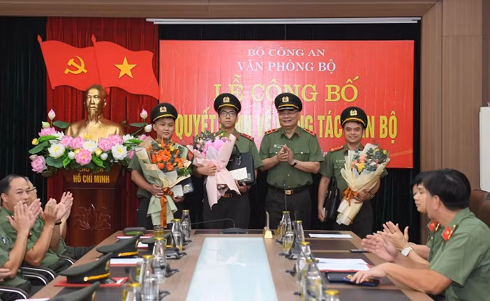 MPS Office sends officers to border communal police posts -0