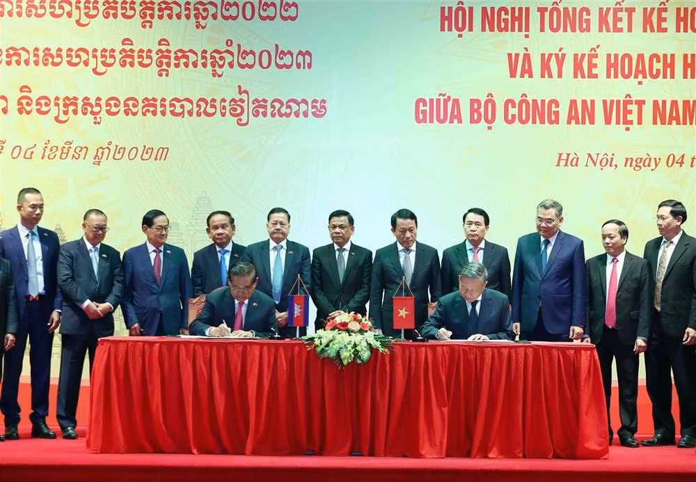Ministry of Public Security of Vietnam, Ministry of Interior of Cambodia sign a cooperation plan for 2023 -0