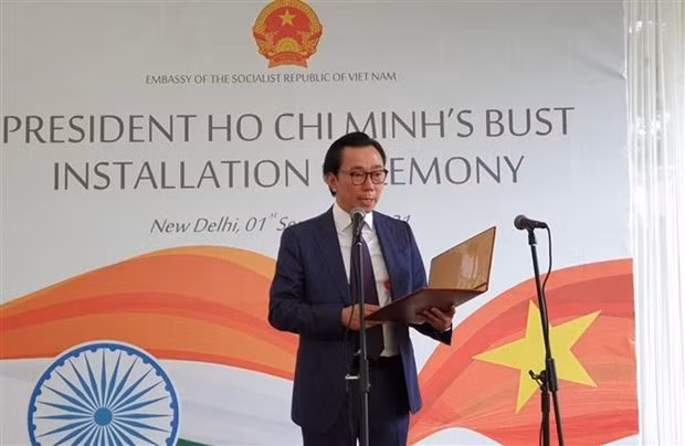 President Ho Chi Minh bust erected in New Delhi -0