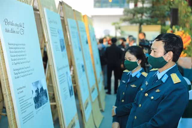 Poem exhibition highlights General Giap's career and life&nbsp; -0