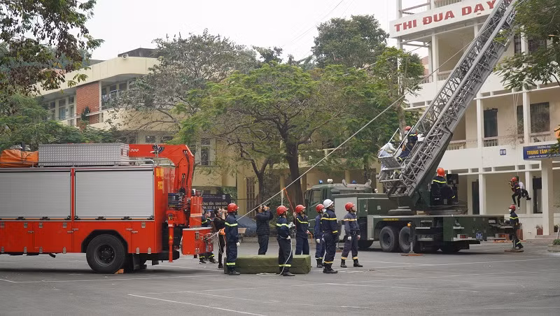 Vietnam, Belarus strengthen cooperation in fire-fighting and rescue -1