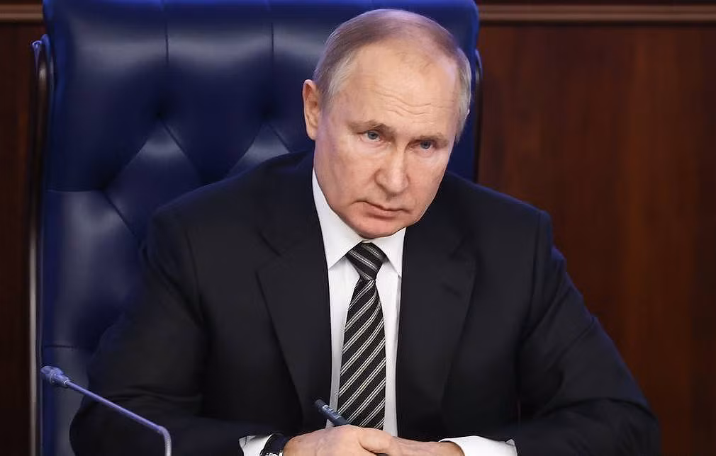 Russia to pick from range of responses if US, NATO fail to guarantee its security — Putin -0