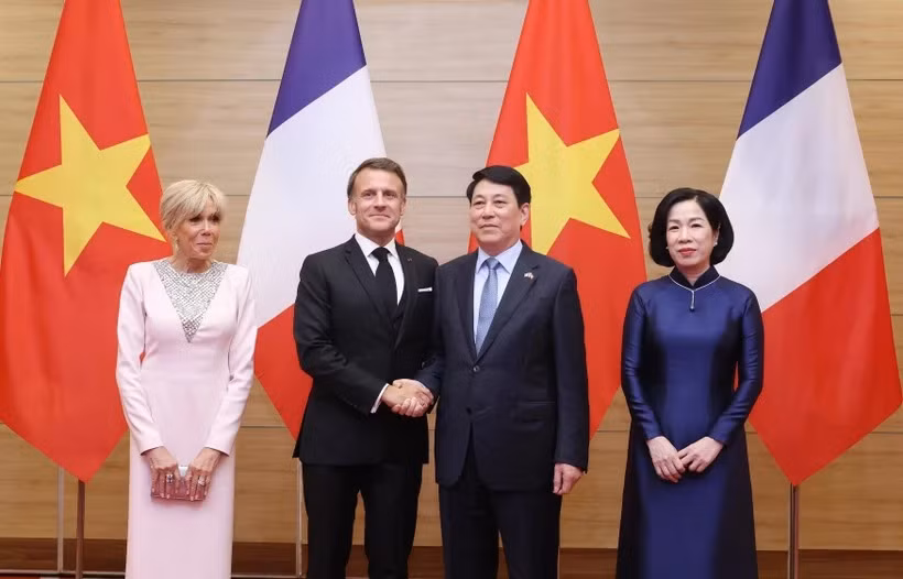 Vietnamese President hosts banquet for French counterpart -0