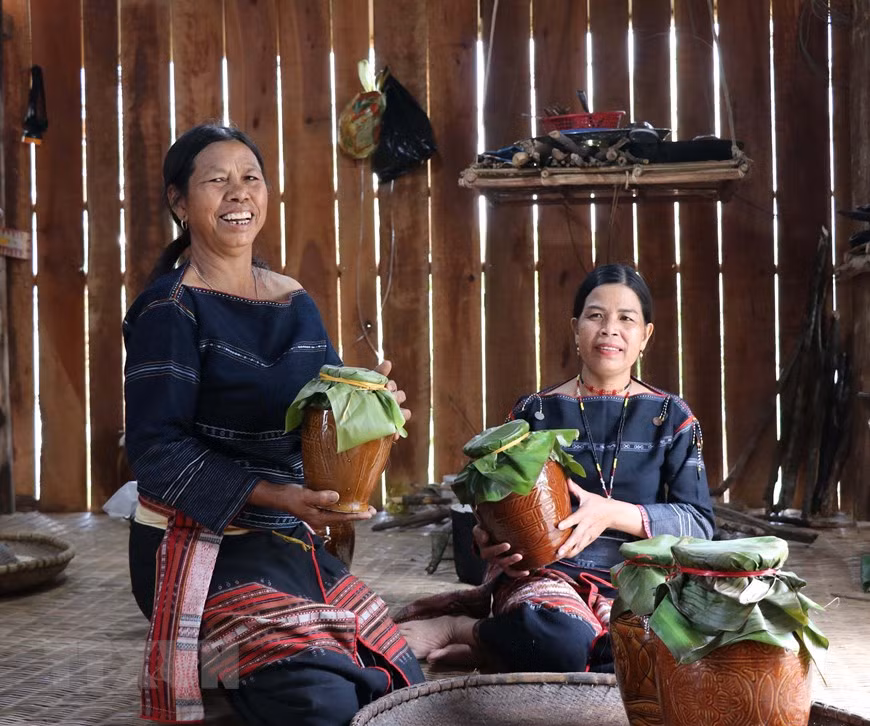 TET - Special wine of Bahnar people in Vietnam’s Central Highlands -5