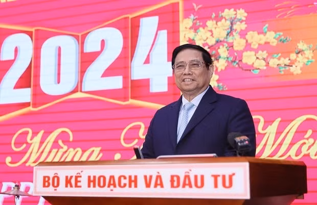 PM meets with representatives of foreign-invested enterprises in Vietnam -0