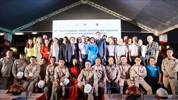 Vietnamese named in World top scientist list ảnh 2