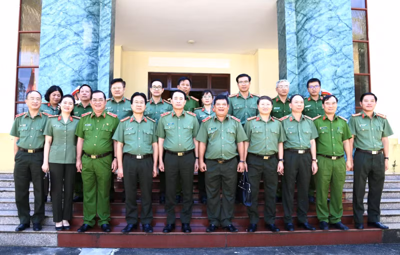 Gia Lai police asked to attach importance to safeguarding national security -0