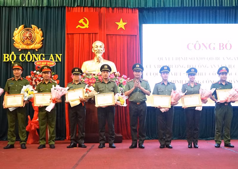 People’s satisfaction level measures success in administrative reforms in the People's Public Security Forces -0