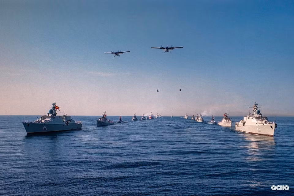 Vietnam Navy stages parade in Cam Ranh on National Day -0