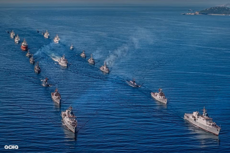 Vietnam Navy stages parade in Cam Ranh on National Day -0