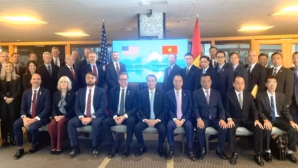 High-level forum advances Vietnam–US technological cooperation ảnh 2