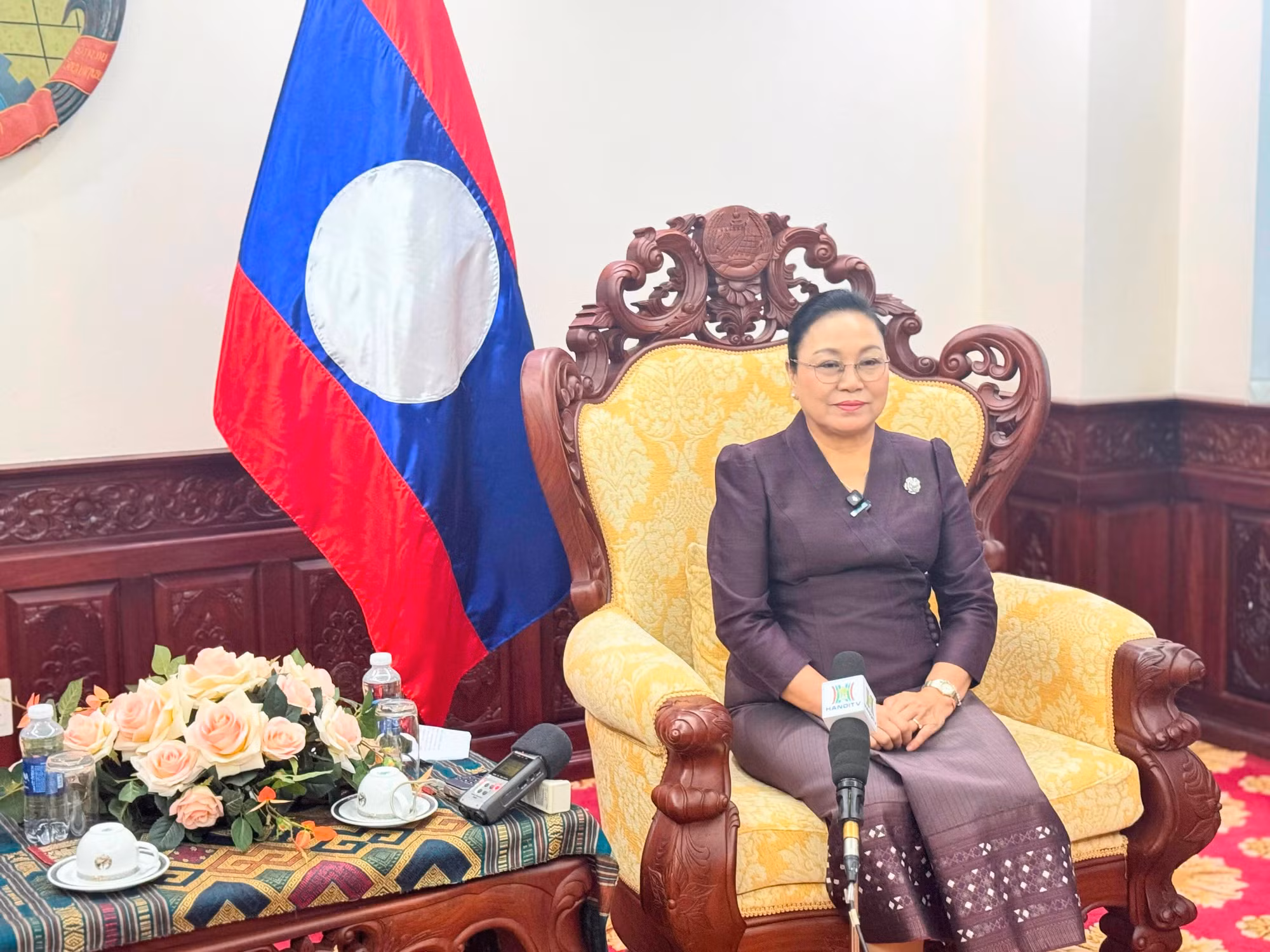 Vietnam a beacon of progress for developing nations: Laos and UK Ambassadors -0