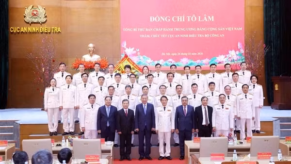 Party chief urges completion of institutional framework for modern sports development ảnh 3